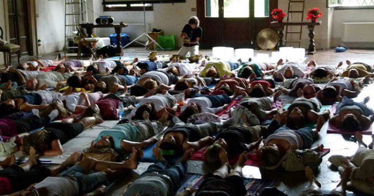 La musica che toglie stress e cefalee: quella di gong e campane tibetane